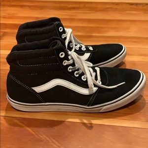 Black and white women’s Vans Sk8-Hi